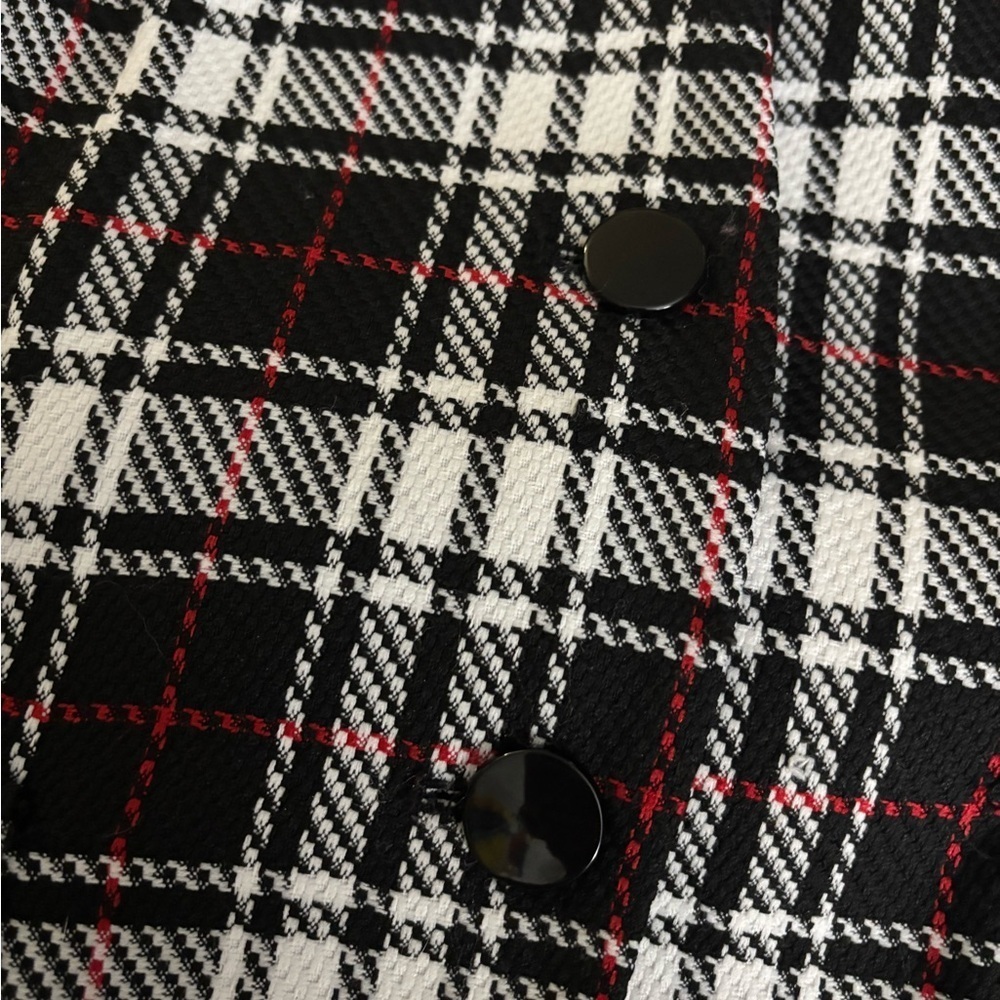 Ultra Chic Black, White, & Red Plaid Blazer with Pockets - Picture 10 of 10